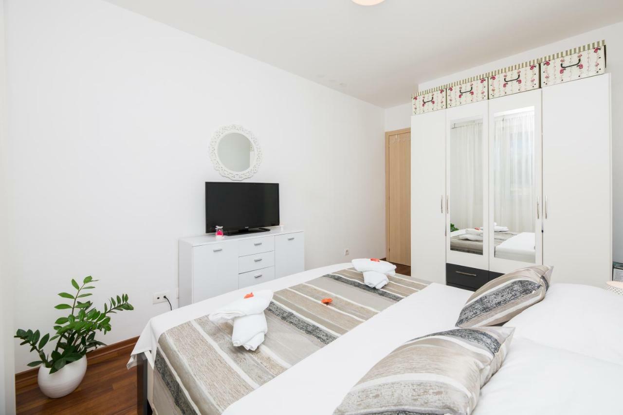 Apartman Bubli Spalato Esterno foto