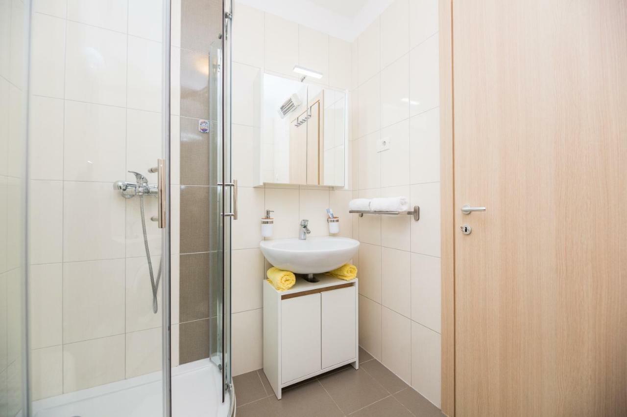 Apartman Bubli Spalato Esterno foto
