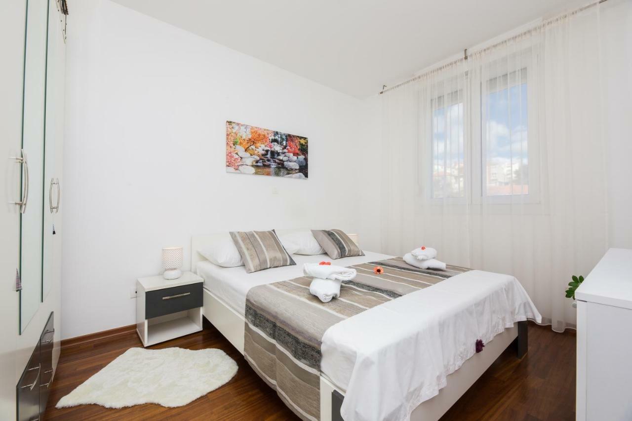Apartman Bubli Spalato Esterno foto
