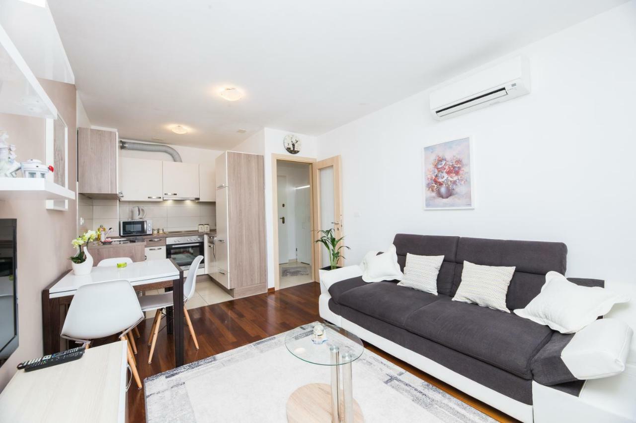 Apartman Bubli Spalato Esterno foto